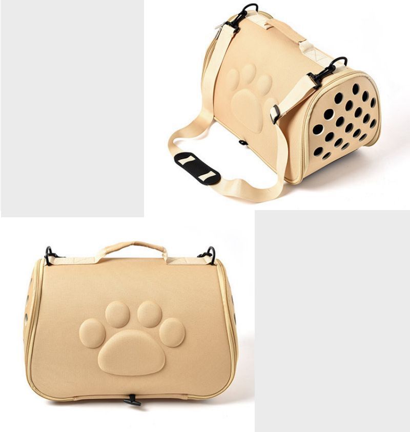 Sac de transport beige pour petit chien Toutou Express avec motif patte de chien en relief, vue de face et de profil.