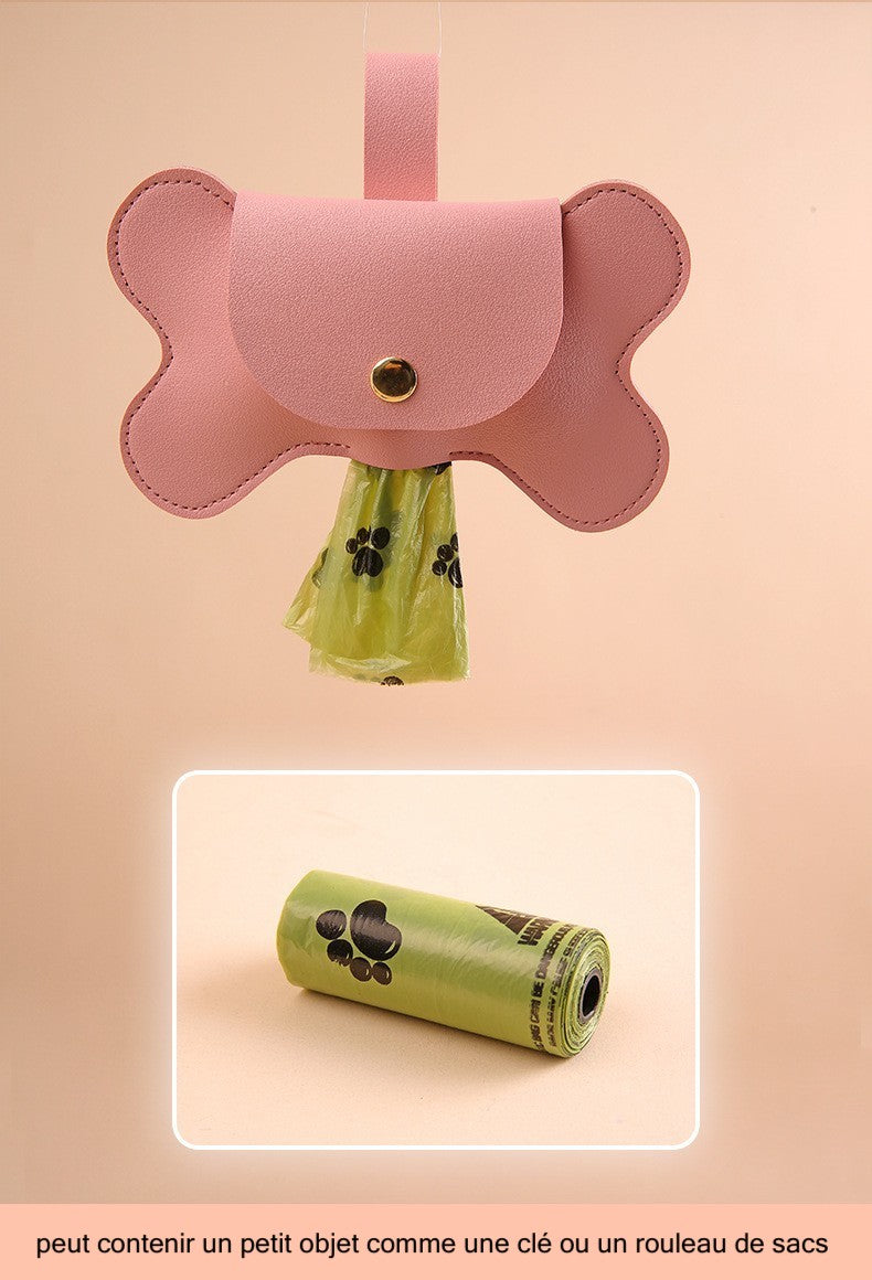 Distributeur de sacs à crottes design en simili-cuir pour laisse, pochette élégante en forme d'os avec fermeture à pression, accessoire d'hygiène canine, boutique Pitou et moi.