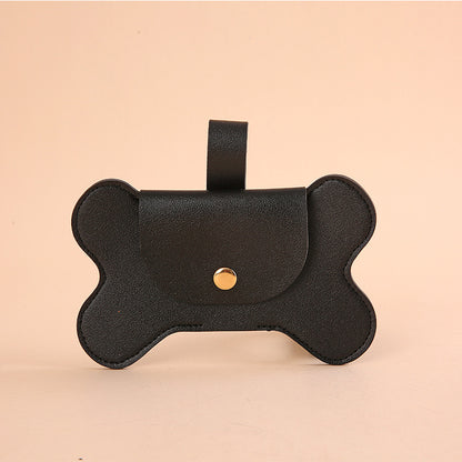 Distributeur de sacs à crottes design en simili-cuir pour laisse, pochette élégante en forme d'os avec fermeture à pression, accessoire d'hygiène canine, boutique Pitou et moi.
