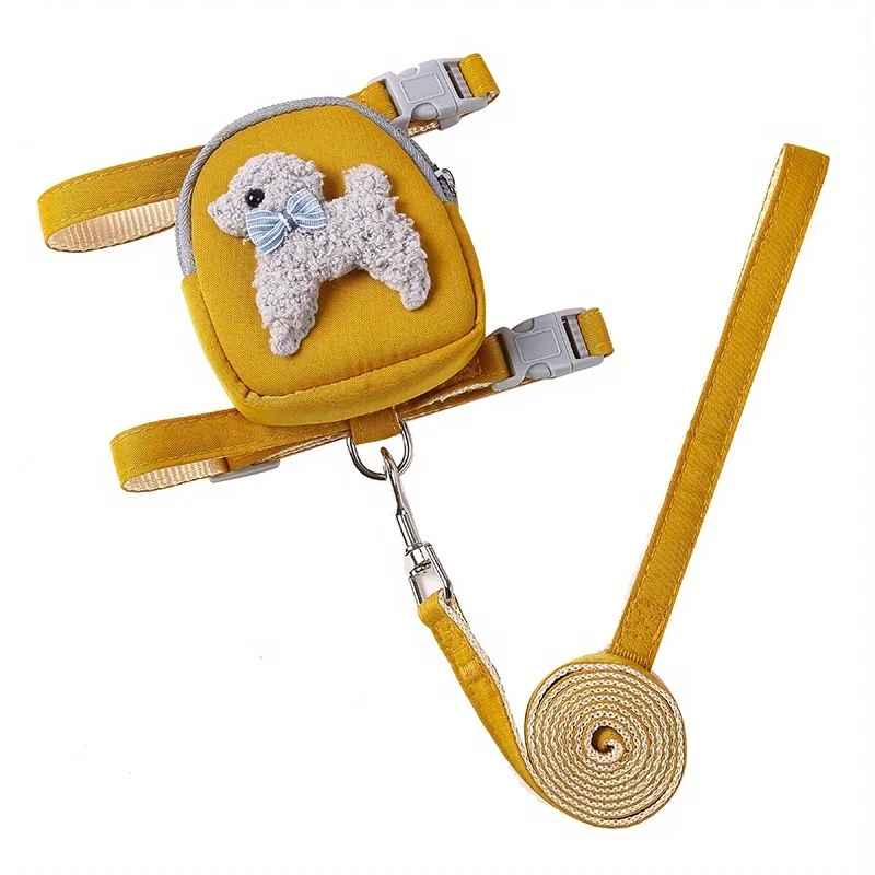 Laisse et harnais sac à dos pour chien couleur jaune, ensemble 2-en-1 avec pochette de rangement pour accessoires de promenade, boutique Pitou et moi.