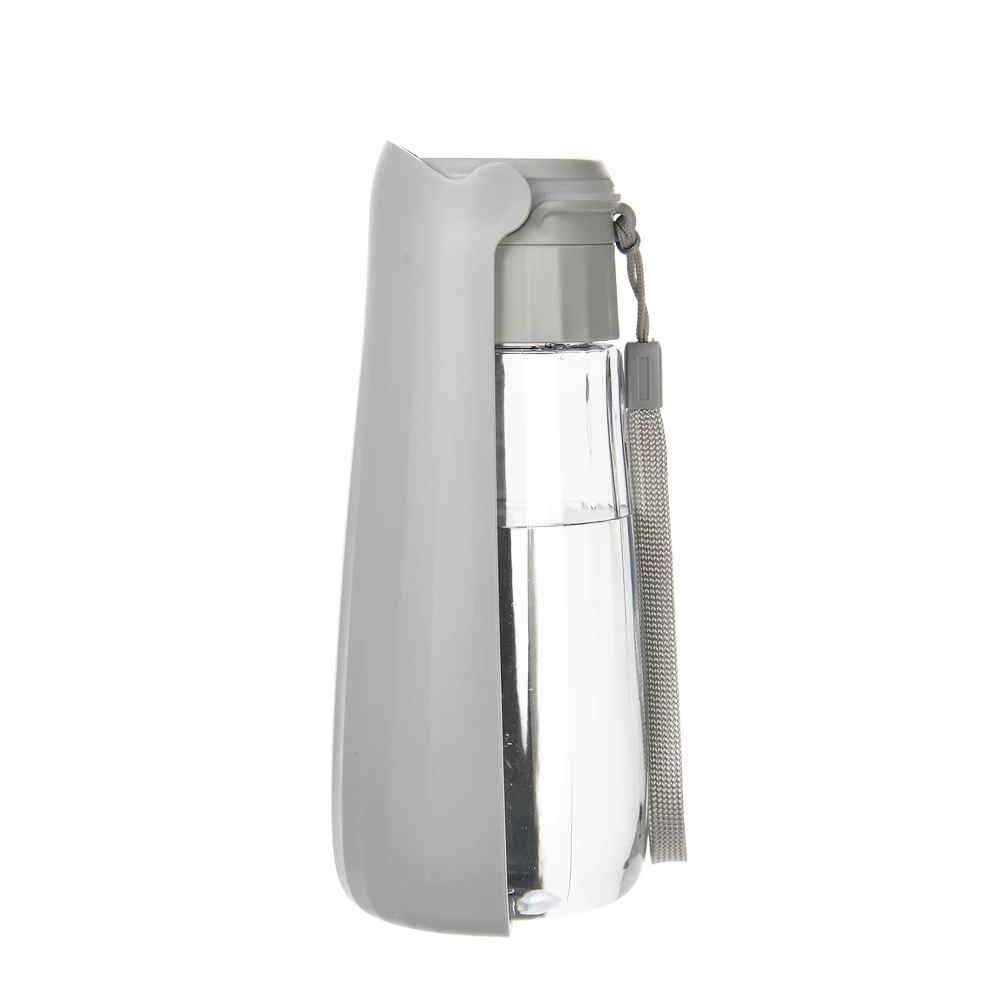 Gourde pour chien portable et pliable Hydra de couleur grise avec dragonne, isolée sur un fond blanc.