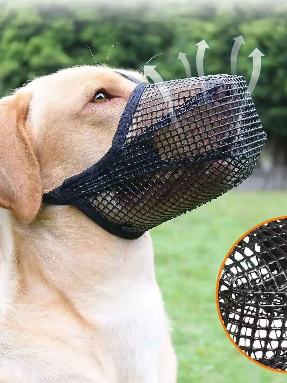 Muselière souple anti-ingestion pour grand chien, protection en filet noir laissant passer l'air, idéale pour prévenir la consommation de déchets en balade, boutique Pitou et moi.
